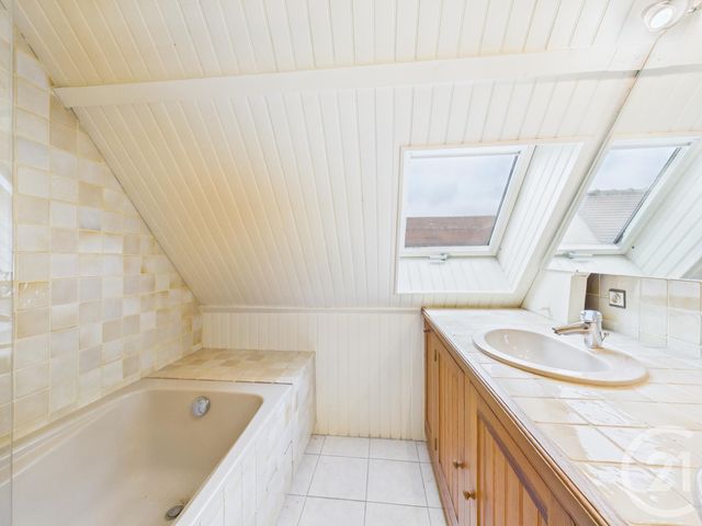 Appartement F5 à vendre - 5 pièces - 126,98 m2 - Chartres - 28 - CENTRE