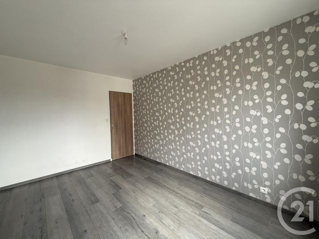 Appartement F4 à louer - 4 pièces - 83,30 m2 - Chartres - 28 - CENTRE