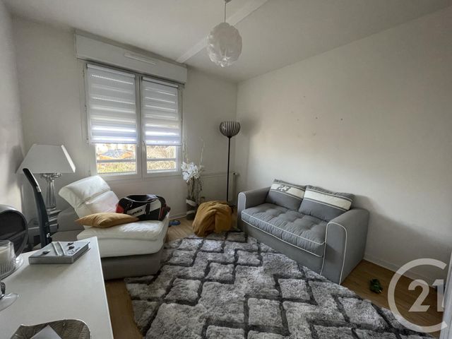 Appartement F3 &agrave; louer - 3 pi&egrave;ces - 66,31 m2 - Chartres - 28 - CENTRE
