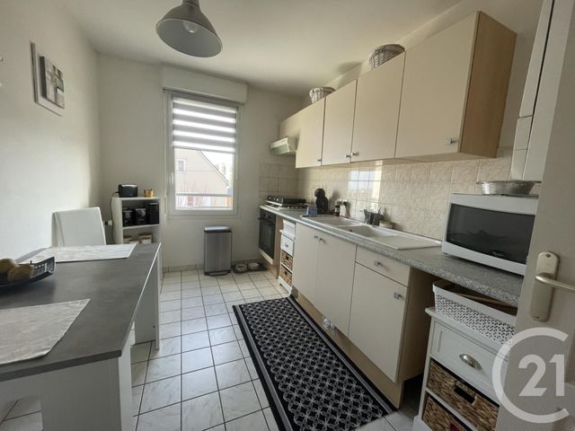 Appartement F3 &agrave; louer - 3 pi&egrave;ces - 66,31 m2 - Chartres - 28 - CENTRE