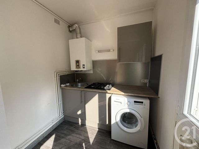 Appartement F2 &agrave; louer - 2 pi&egrave;ces - 48,52 m2 - Chartres - 28 - CENTRE