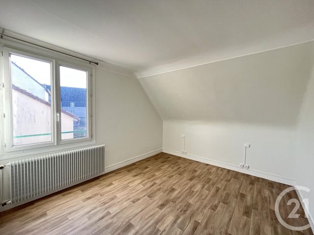 Maison &agrave; louer - 5 pi&egrave;ces - 104,77 m2 - Chartres - 28 - CENTRE