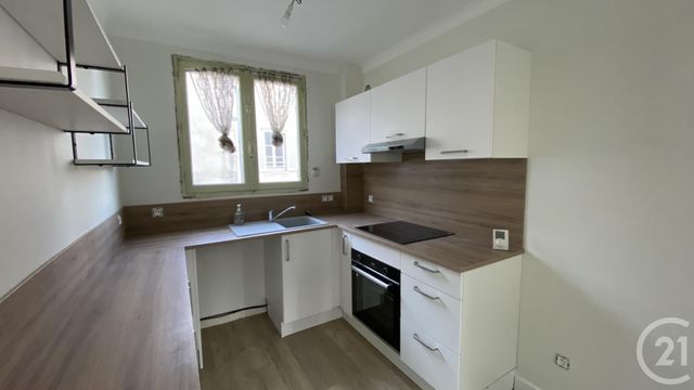 Maison &agrave; louer - 5 pi&egrave;ces - 104,77 m2 - Chartres - 28 - CENTRE