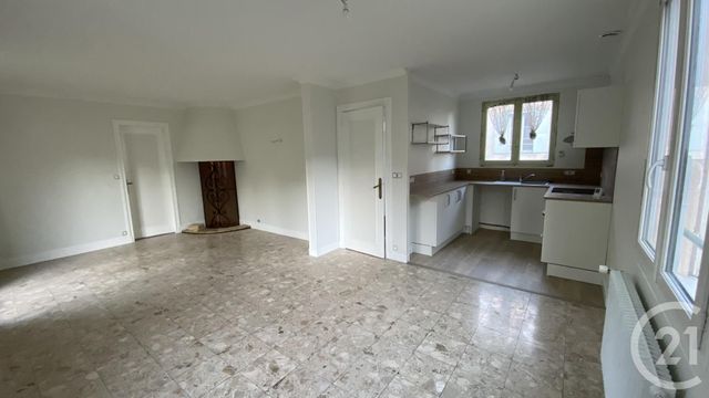 Maison &agrave; louer - 5 pi&egrave;ces - 104,77 m2 - Chartres - 28 - CENTRE