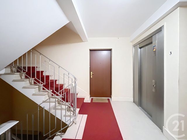 Appartement F4 &agrave; louer - 5 pi&egrave;ces - 121,89 m2 - Chartres - 28 - CENTRE