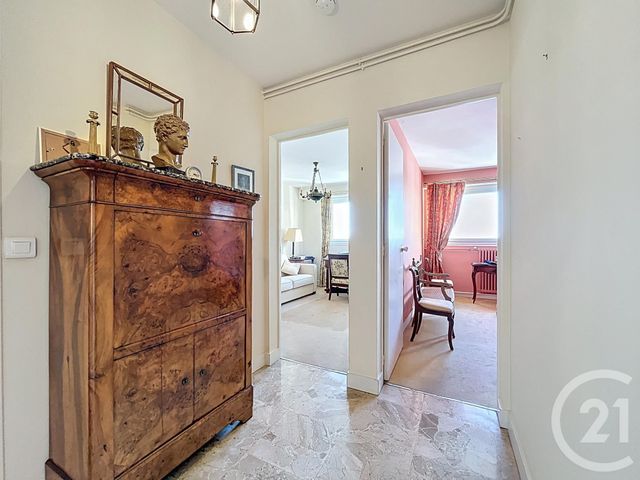 Appartement F4 &agrave; louer - 5 pi&egrave;ces - 121,89 m2 - Chartres - 28 - CENTRE