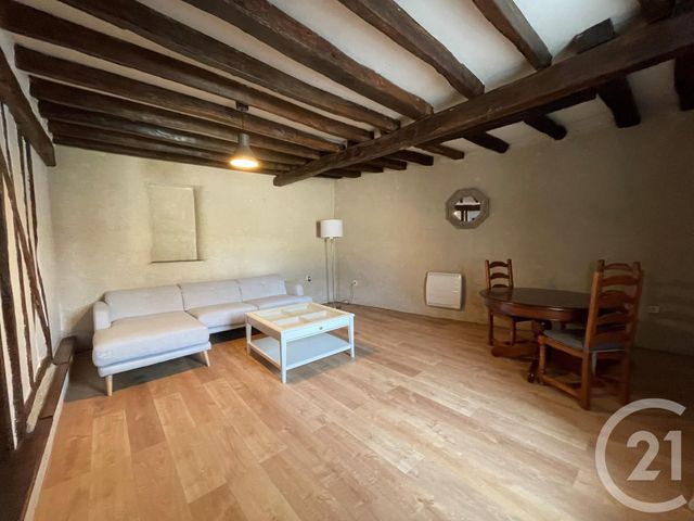 Maison &agrave; louer - 3 pi&egrave;ces - 84,75 m2 - Chartres - 28 - CENTRE