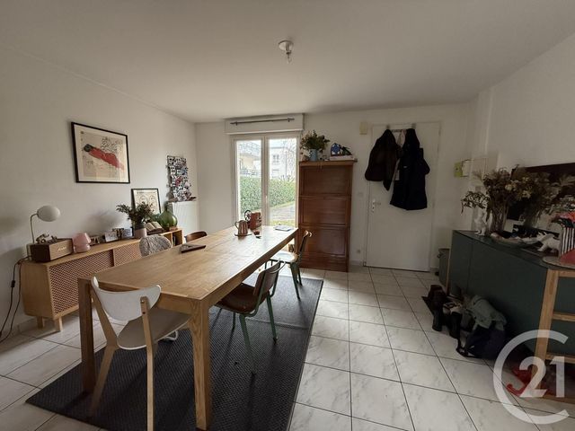 Maison &agrave; louer - 6 pi&egrave;ces - 113,51 m2 - Chartres - 28 - CENTRE