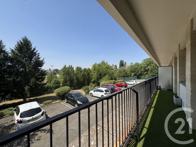 Appartement F3 &agrave; louer - 3 pi&egrave;ces - 61,48 m2 - Chartres - 28 - CENTRE
