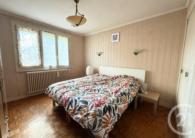 Maison &agrave; louer - 5 pi&egrave;ces - 114 m2 - Luisant - 28 - CENTRE