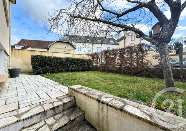 Maison &agrave; louer - 5 pi&egrave;ces - 114 m2 - Luisant - 28 - CENTRE