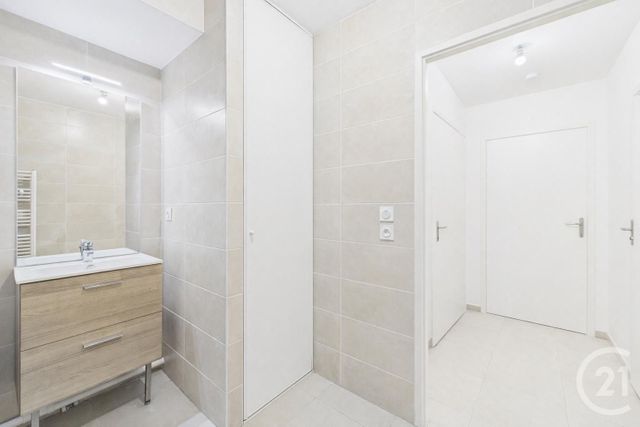 Appartement F3 &agrave; vendre - 3 pi&egrave;ces - 63 m2 - Chartres - 28 - CENTRE