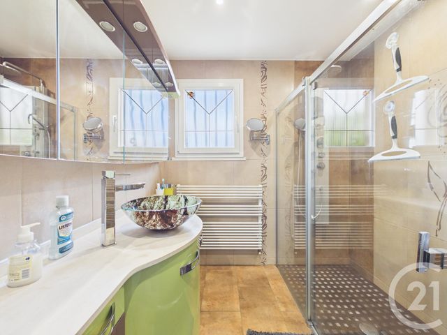 Maison &agrave; vendre - 4 pi&egrave;ces - 122 m2 - Barjouville - 28 - CENTRE