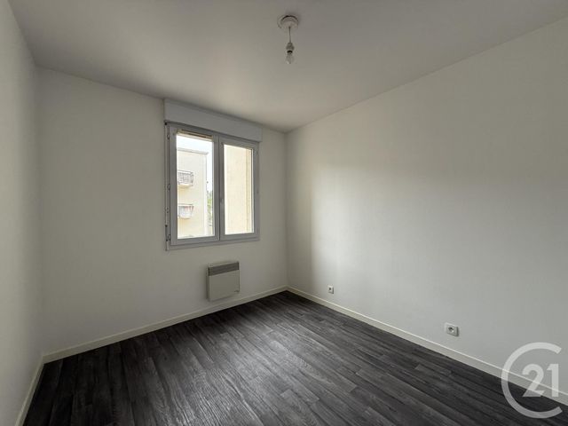 Appartement F3 &agrave; louer - 3 pi&egrave;ces - 72,57 m2 - Chartres - 28 - CENTRE