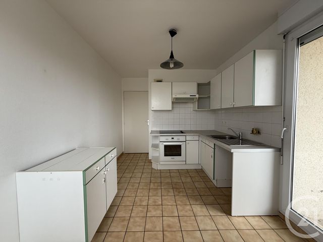 Appartement F3 &agrave; louer - 3 pi&egrave;ces - 72,57 m2 - Chartres - 28 - CENTRE