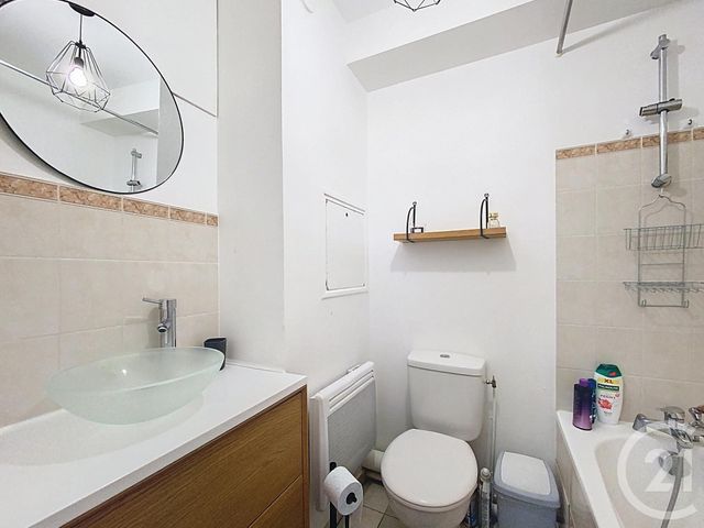 Appartement Studio &agrave; vendre - 1 pi&egrave;ce - 23,96 m2 - Chartres - 28 - CENTRE