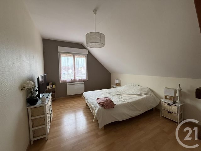 Maison &agrave; louer - 4 pi&egrave;ces - 100,23 m2 - Chartres - 28 - CENTRE