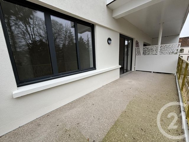 Appartement F3 &agrave; louer - 3 pi&egrave;ces - 67,75 m2 - Chartres - 28 - CENTRE