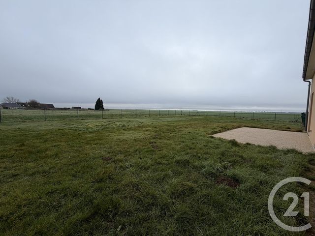 Maison &agrave; louer - 5 pi&egrave;ces - 118 m2 - Poisvilliers - 28 - CENTRE