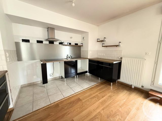 Appartement F4 &agrave; louer - 4 pi&egrave;ces - 83,80 m2 - Chartres - 28 - CENTRE