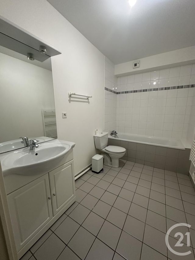 Appartement T1 &agrave; vendre - 1 pi&egrave;ce - 33,89 m2 - Chartres - 28 - CENTRE