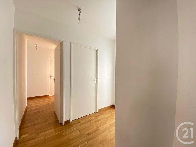 Appartement F3 &agrave; louer - 3 pi&egrave;ces - 68,28 m2 - Chartres - 28 - CENTRE