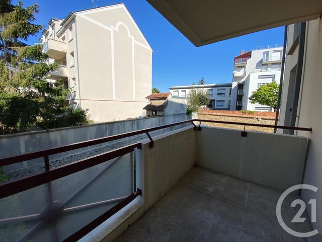 Appartement F3 &agrave; louer - 3 pi&egrave;ces - 68,28 m2 - Chartres - 28 - CENTRE