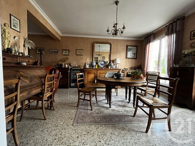 Maison &agrave; louer - 6 pi&egrave;ces - 136,18 m2 - Chartres - 28 - CENTRE