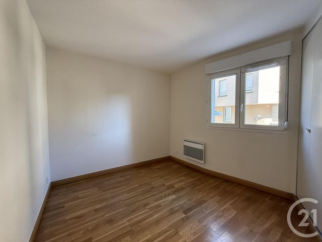 Appartement F3 &agrave; louer - 3 pi&egrave;ces - 62,76 m2 - Chartres - 28 - CENTRE