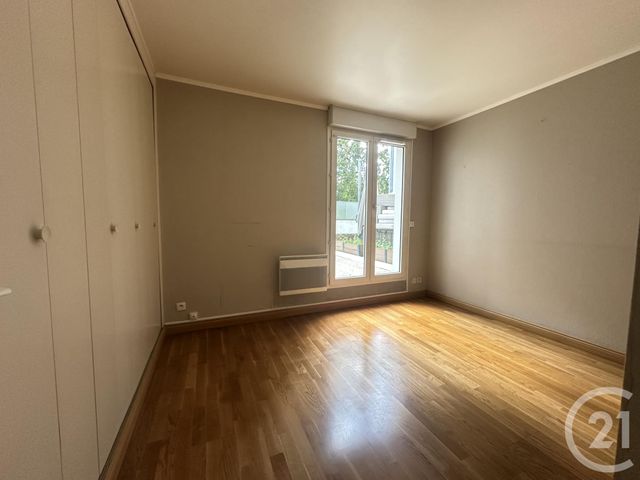 Appartement F3 &agrave; louer - 3 pi&egrave;ces - 62,76 m2 - Chartres - 28 - CENTRE