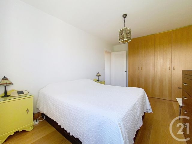 Appartement F5 &agrave; louer - 5 pi&egrave;ces - 100,79 m2 - Chartres - 28 - CENTRE