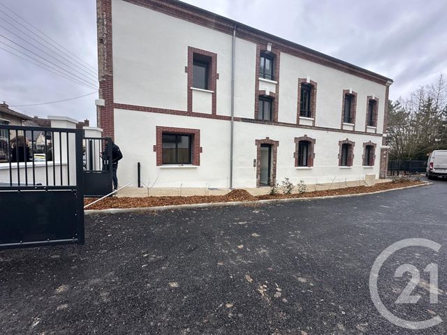 Appartement F2 &agrave; louer - 2 pi&egrave;ces - 42,75 m2 - Chartres - 28 - CENTRE