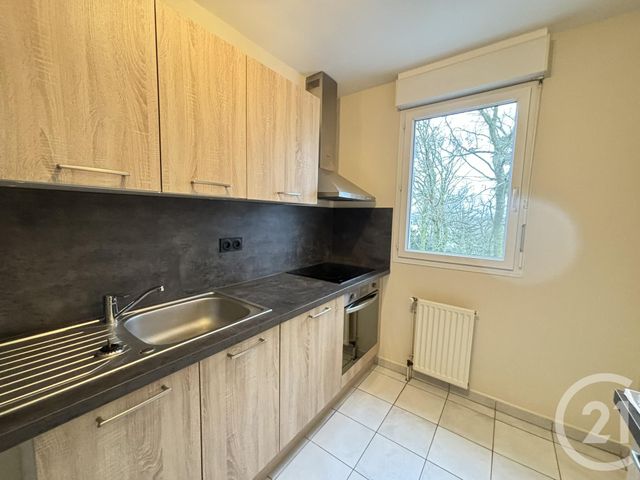 Appartement F2 &agrave; louer - 2 pi&egrave;ces - 46,50 m2 - Chartres - 28 - CENTRE