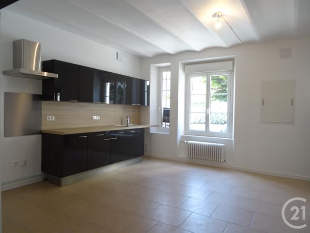 Maison &agrave; louer - 4 pi&egrave;ces - 88,90 m2 - Chartres - 28 - CENTRE