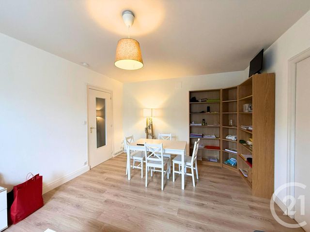Appartement T2 &agrave; louer - 2 pi&egrave;ces - 43,26 m2 - Chartres - 28 - CENTRE