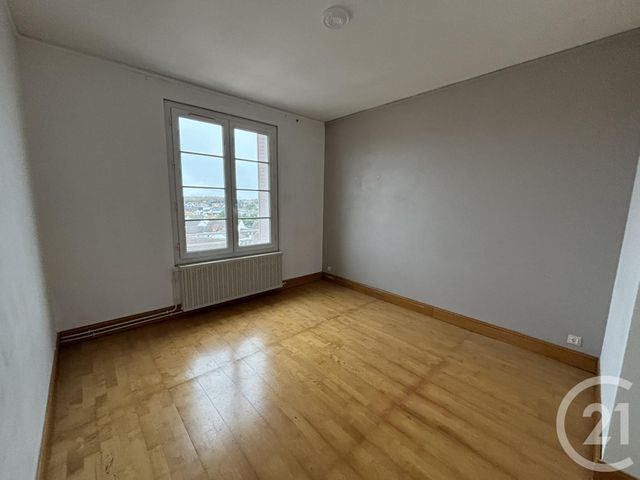 Appartement F3 &agrave; louer - 3 pi&egrave;ces - 90,39 m2 - Mainvilliers - 28 - CENTRE