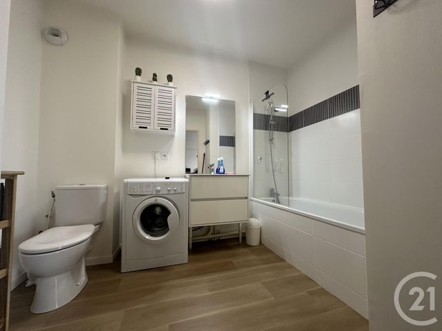 Appartement T2 &agrave; louer - 2 pi&egrave;ces - 40,47 m2 - Chartres - 28 - CENTRE