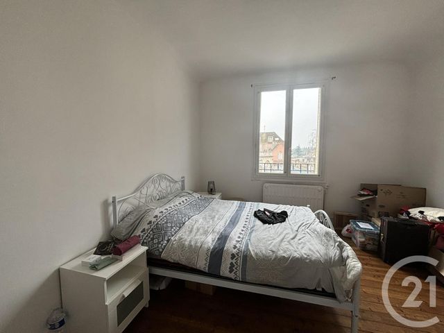 Maison &agrave; louer - 6 pi&egrave;ces - 104,45 m2 - Chartres - 28 - CENTRE