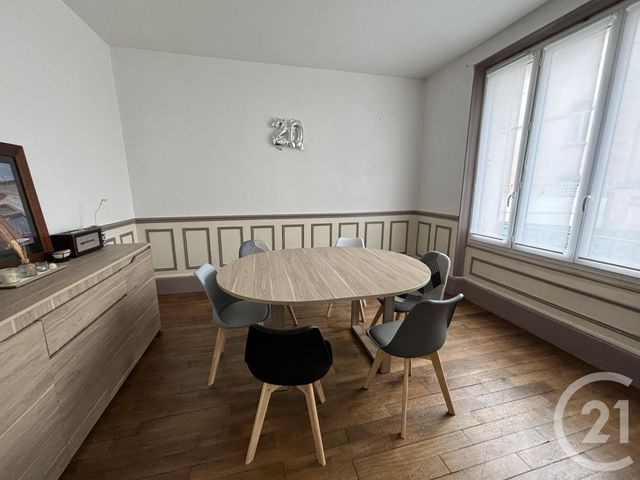 Maison &agrave; louer - 6 pi&egrave;ces - 104,45 m2 - Chartres - 28 - CENTRE