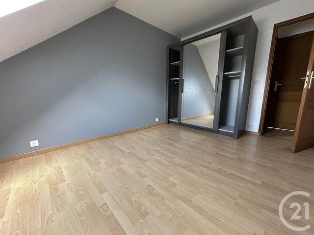 Maison &agrave; louer - 3 pi&egrave;ces - 64,24 m2 - Sours - 28 - CENTRE