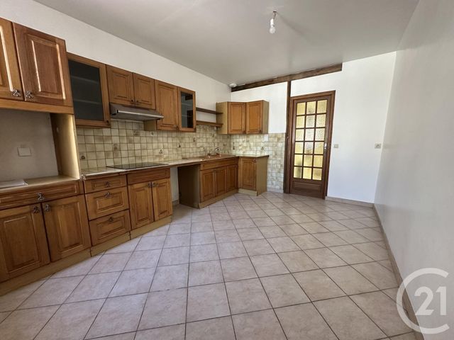 Maison &agrave; louer - 3 pi&egrave;ces - 64,24 m2 - Sours - 28 - CENTRE