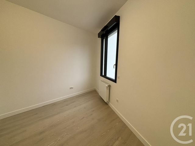 Appartement F5 &agrave; louer - 5 pi&egrave;ces - 122,57 m2 - Chartres - 28 - CENTRE