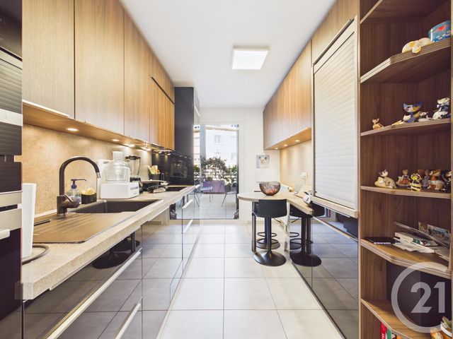 Appartement F4 &agrave; vendre - 4 pi&egrave;ces - 104 m2 - Chartres - 28 - CENTRE