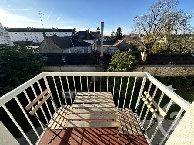 Appartement F2 &agrave; louer - 2 pi&egrave;ces - 46,28 m2 - Chartres - 28 - CENTRE