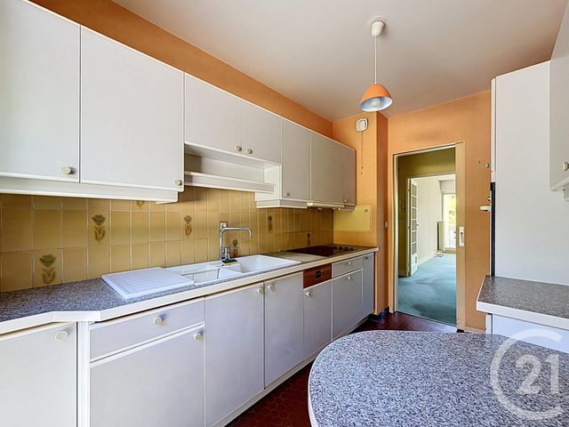 Appartement F4 &agrave; vendre - 4 pi&egrave;ces - 81 m2 - Chartres - 28 - CENTRE