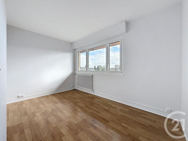 Appartement F4 &agrave; vendre - 2 pi&egrave;ces - 45 m2 - Chartres - 28 - CENTRE