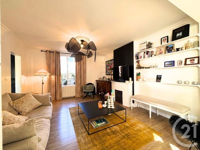 Maison &agrave; louer - 5 pi&egrave;ces - 106,89 m2 - Chartres - 28 - CENTRE