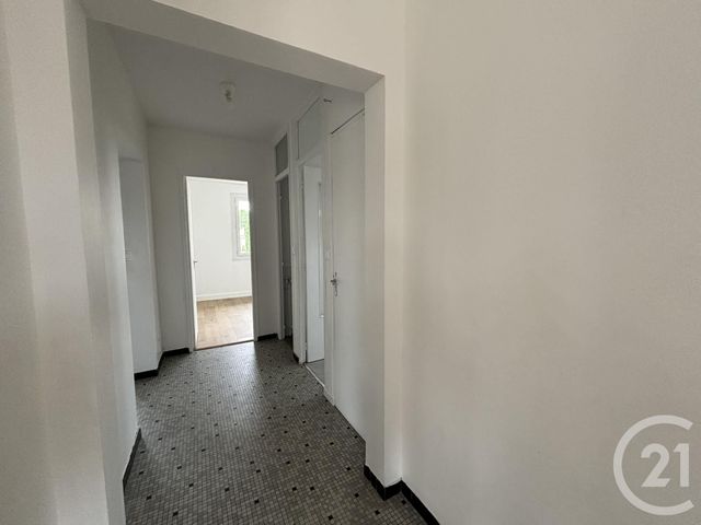 Maison &agrave; louer - 4 pi&egrave;ces - 92,76 m2 - Chartres - 28 - CENTRE