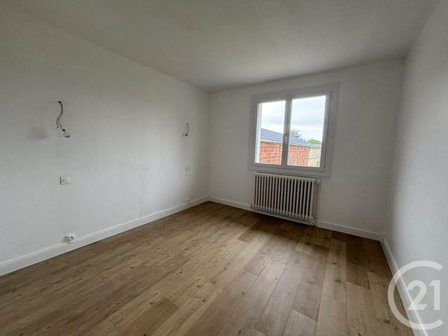 Maison &agrave; louer - 4 pi&egrave;ces - 92,76 m2 - Chartres - 28 - CENTRE