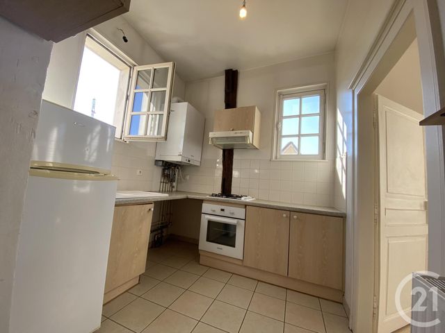 Appartement F2 &agrave; louer - 2 pi&egrave;ces - 69,02 m2 - Chartres - 28 - CENTRE